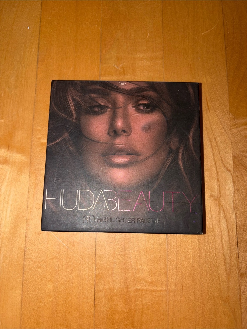 HUDA BEAUTY Highlighter Palette - Pink Gold